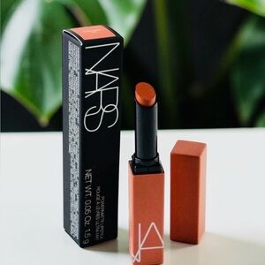 Nars Powermatte Lipstick “Free Bird”  #121 Full Size 1.5g